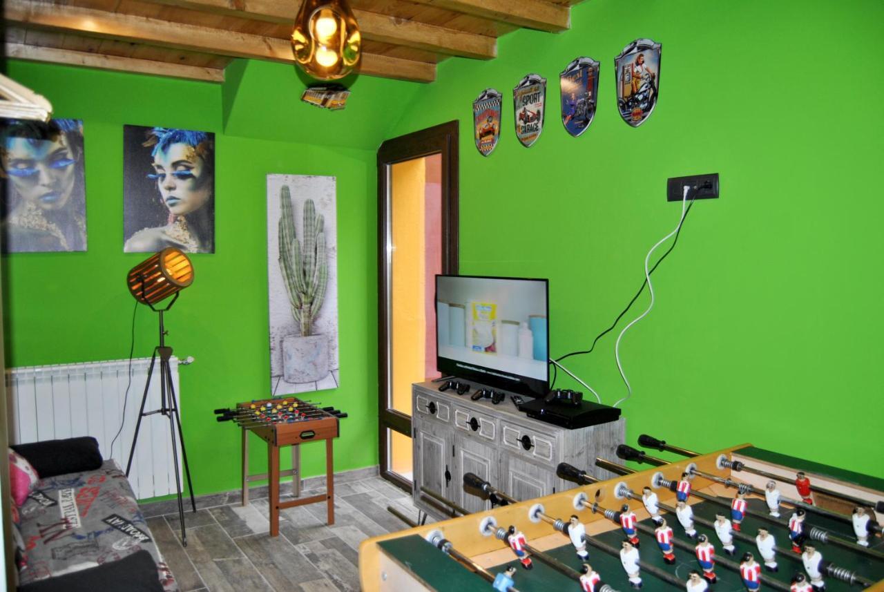 Complejo Casas Rurales Mansiones Y Villas Deluxe Collado Mediano Eksteriør billede