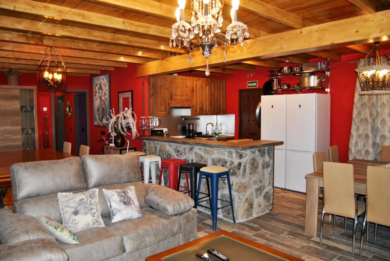 Complejo Casas Rurales Mansiones Y Villas Deluxe Collado Mediano Eksteriør billede