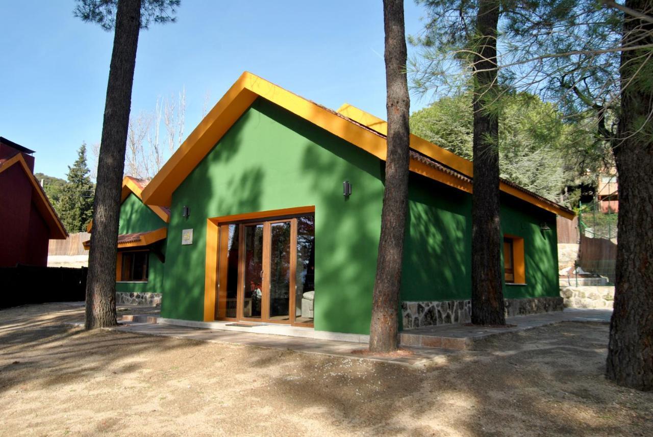 Complejo Casas Rurales Mansiones Y Villas Deluxe Collado Mediano Eksteriør billede